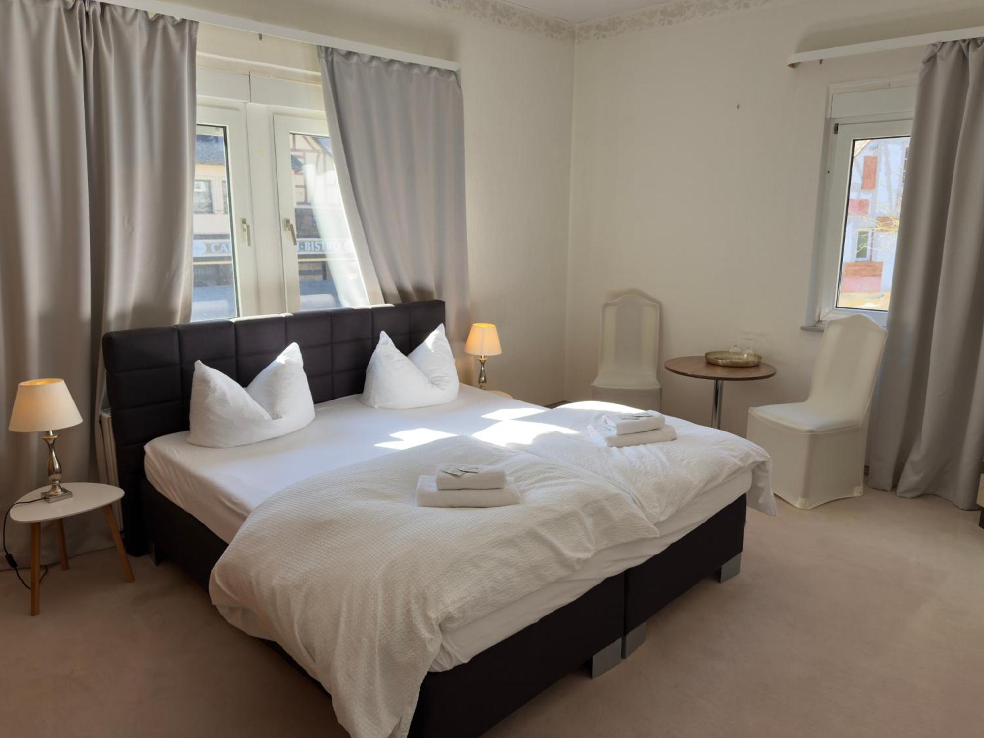 Hotel "Zur Schoenen Aussicht" Cochem Eksteriør billede