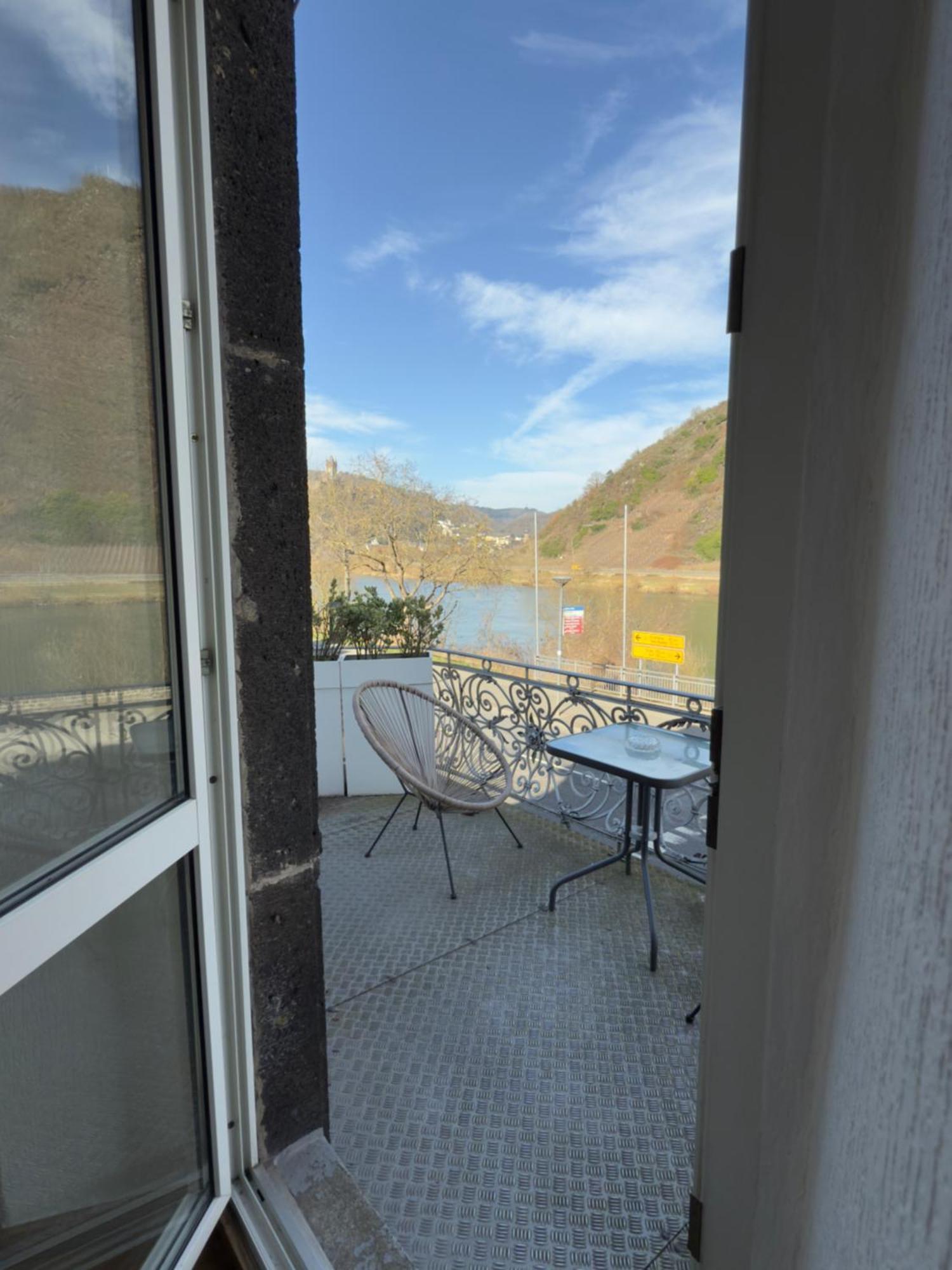 Hotel "Zur Schoenen Aussicht" Cochem Eksteriør billede